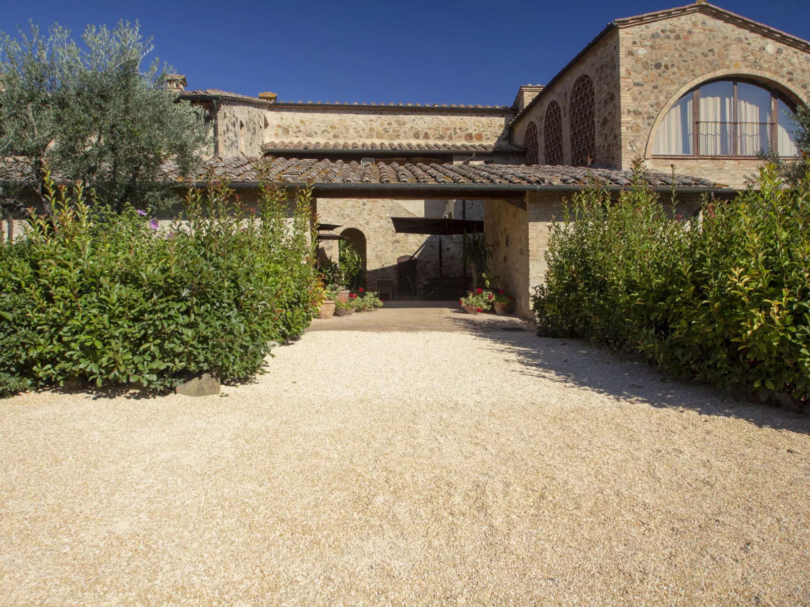 Tenuta-Outside