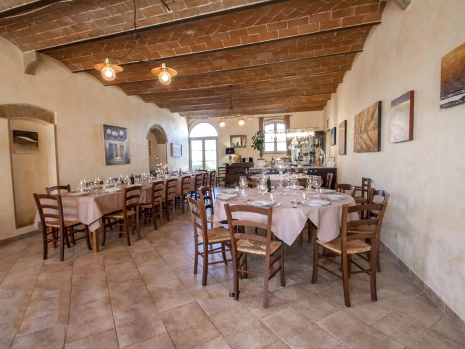 Tenuta-Inside