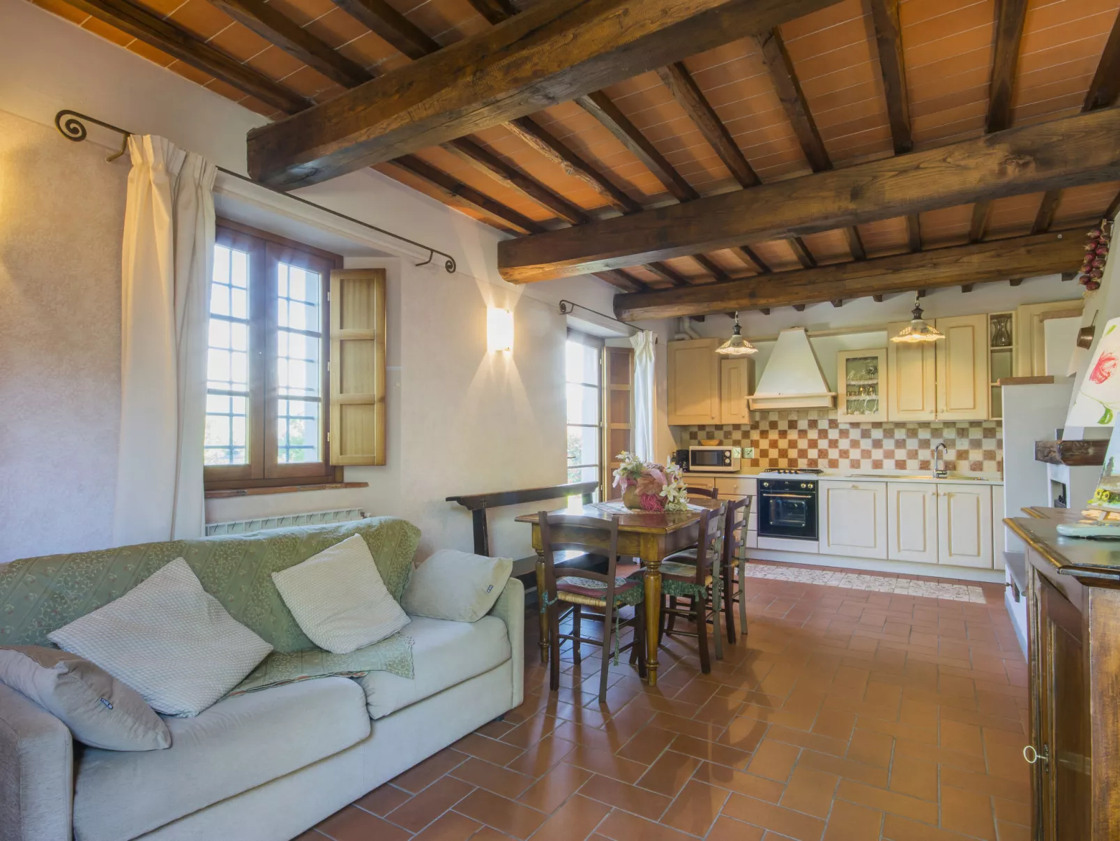 Il Borghetto-Inside