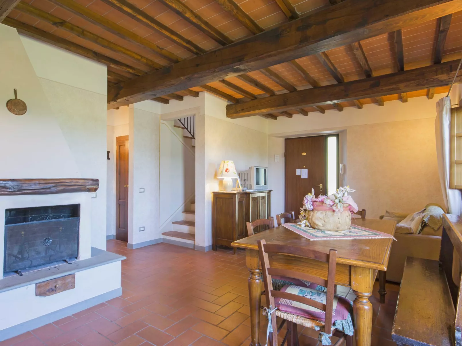 Il Borghetto-Inside
