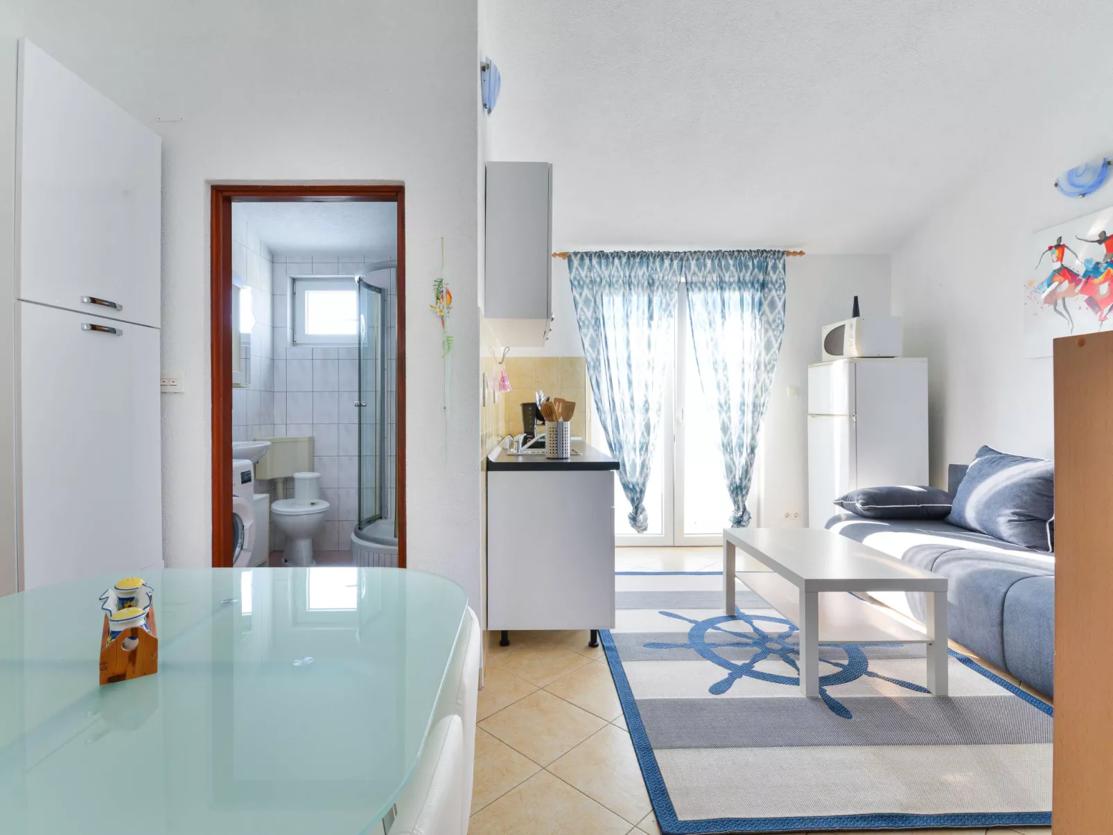 Jadran-Inside