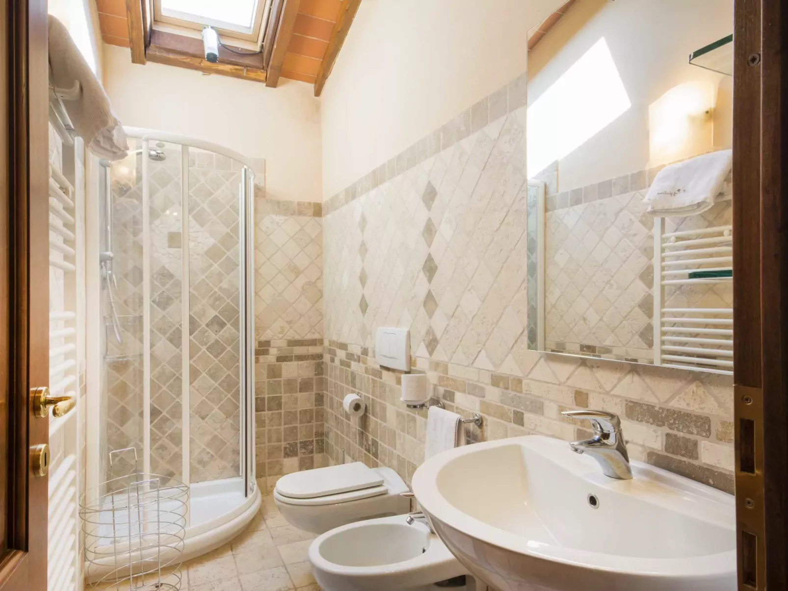 Il Borghetto-Inside