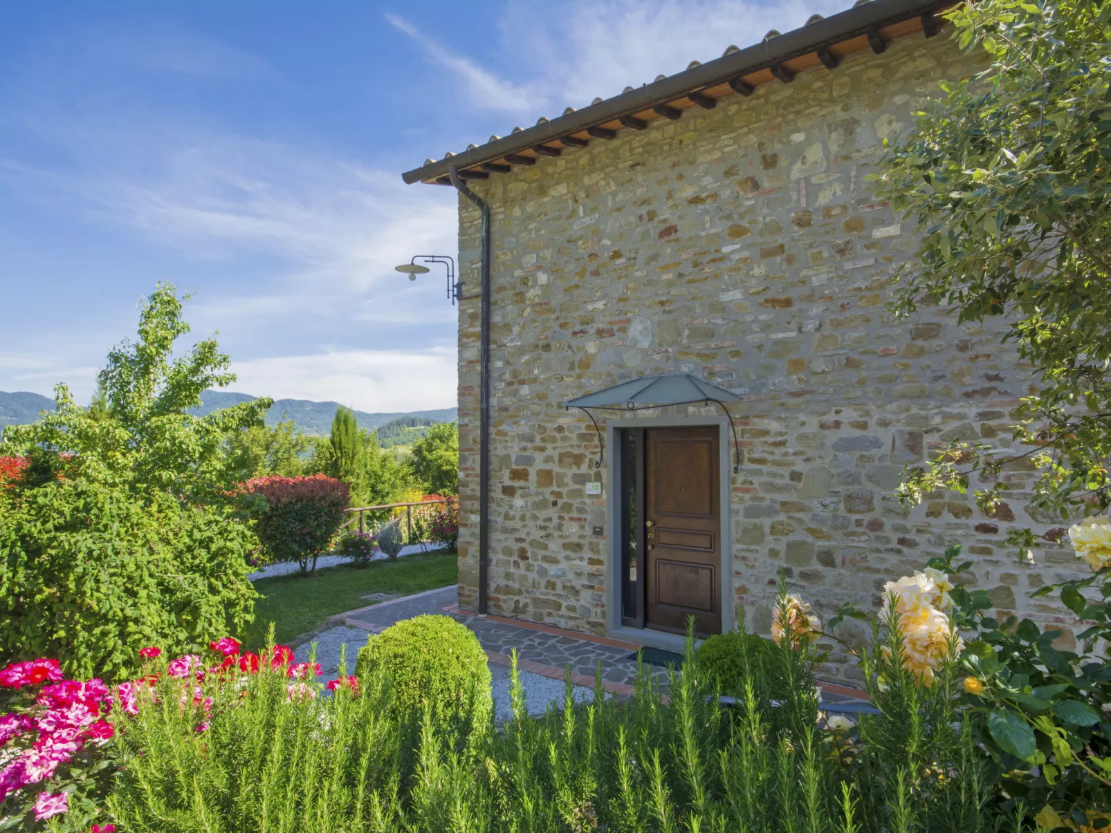 Il Borghetto-Outside