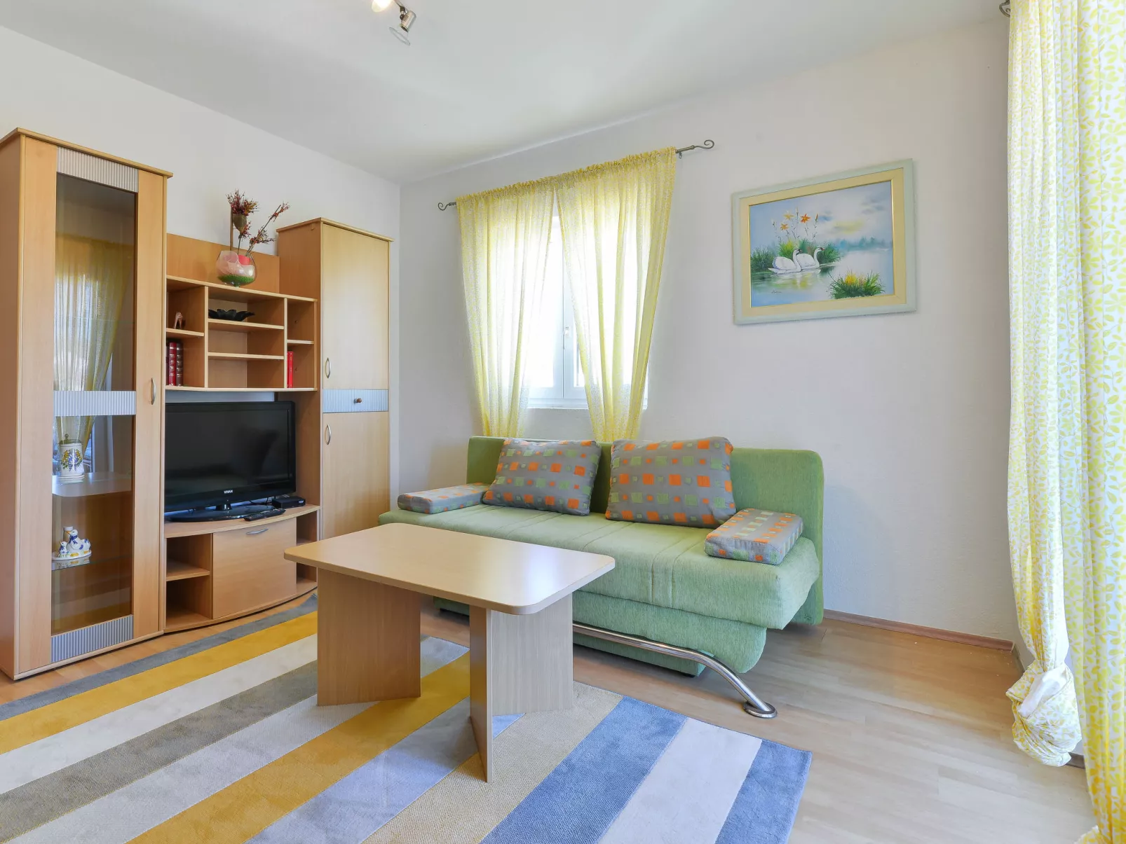 Jadran-Inside