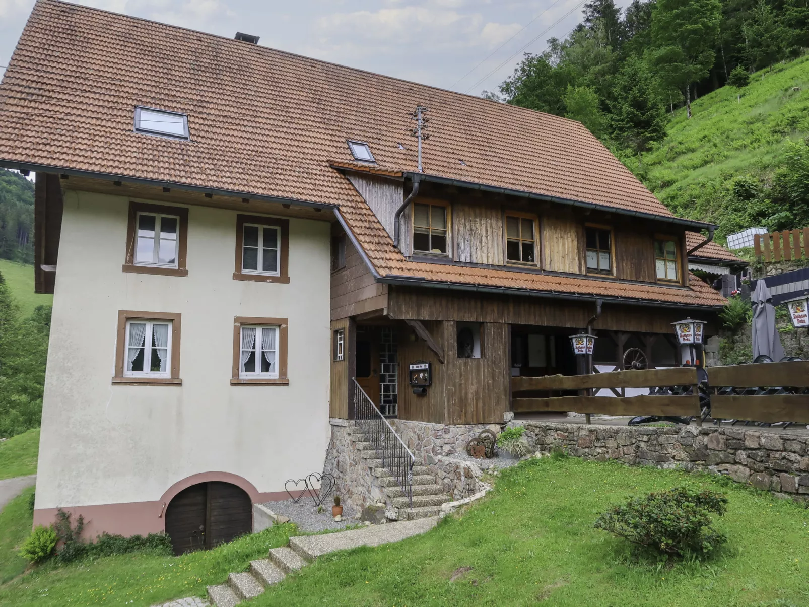 Hexenstüble-Outside