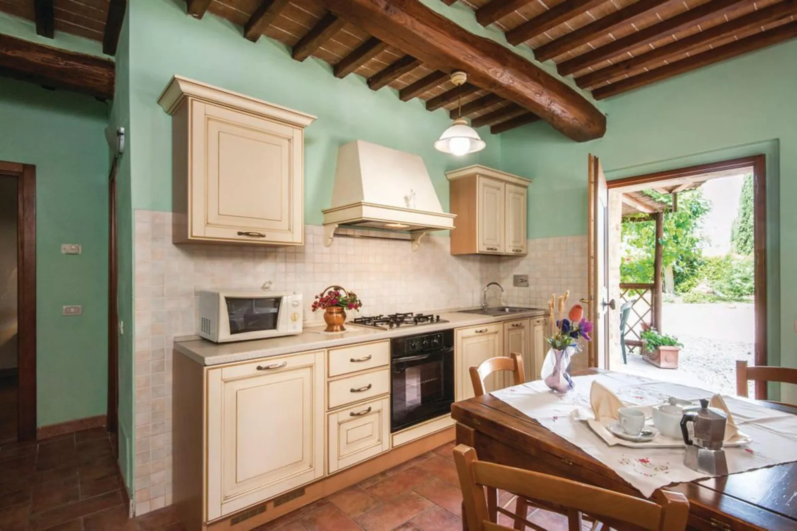 Villino Quattro-Kitchen