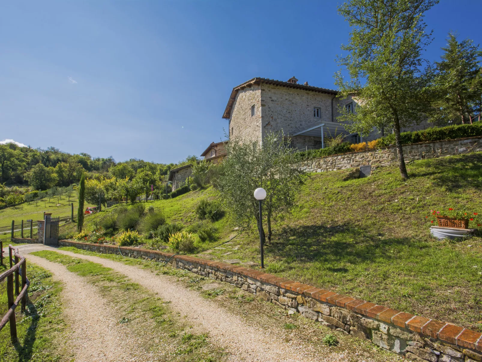 Casale Labbia-Outside