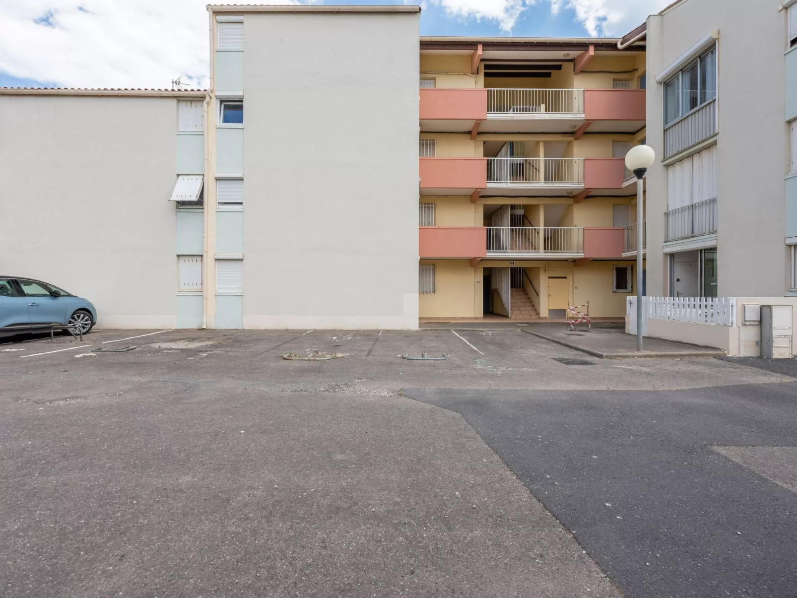 Les Capounades-Dehors