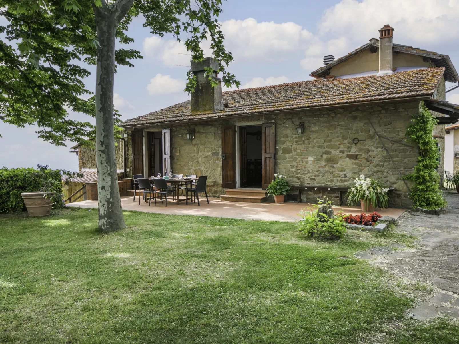 Podere Berrettino-Outside