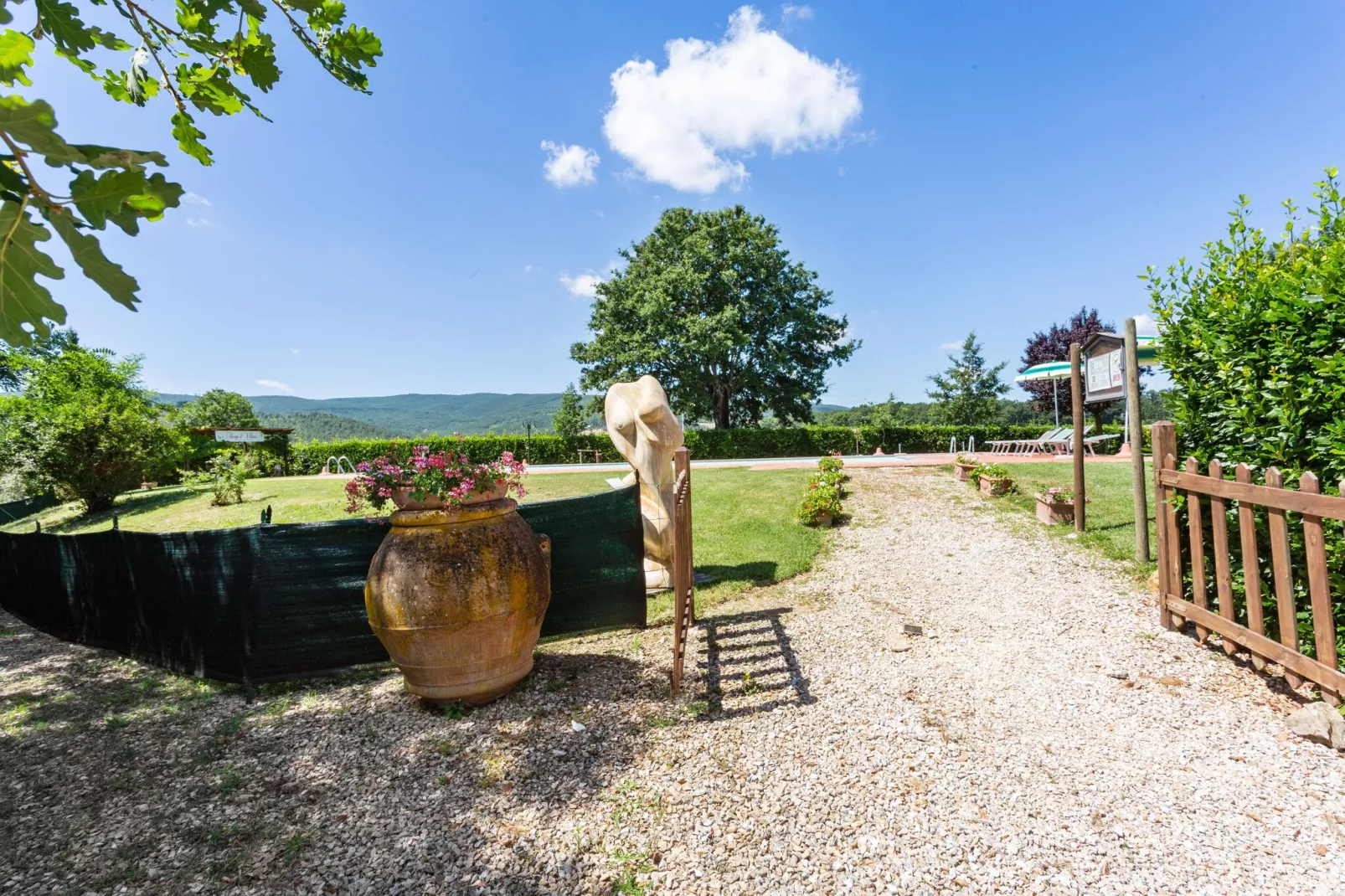 Villino Quattro-View summer
