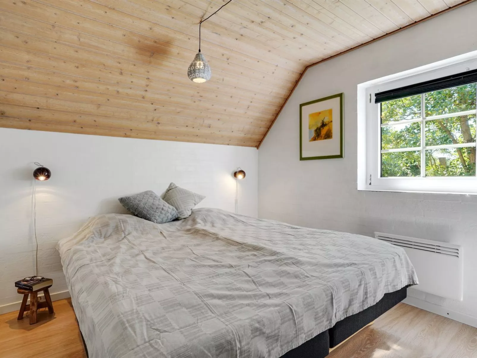 "Taralyn" - 1.3km from the sea-Inside