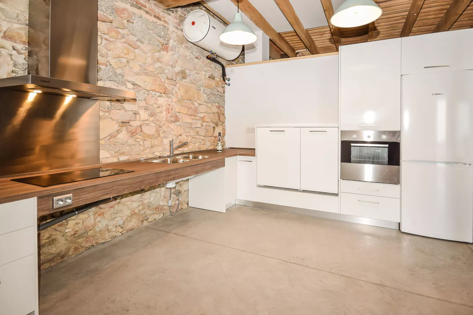 Can Sala-Kitchen