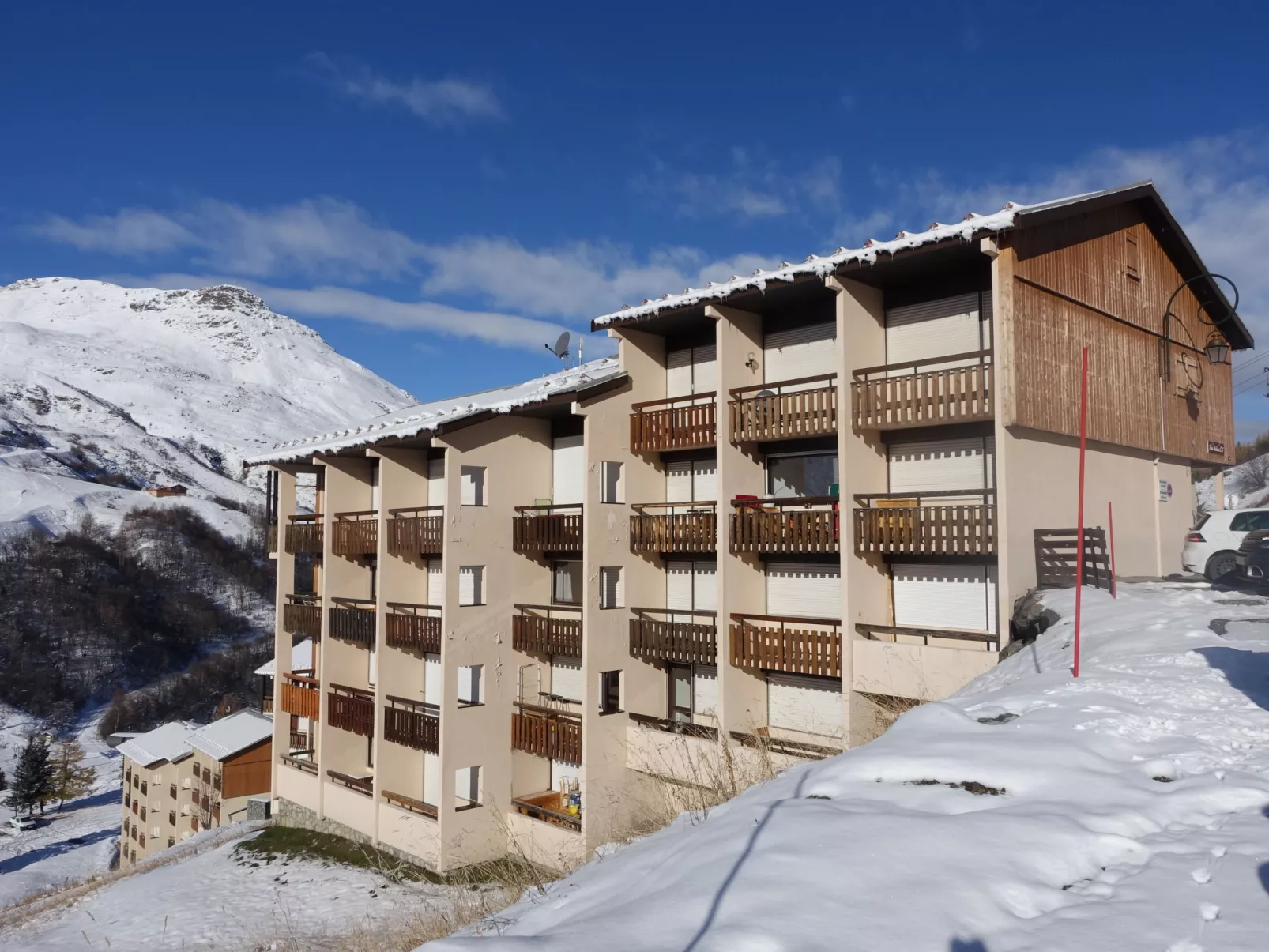 Asters 1208 Batiment B4-Outside