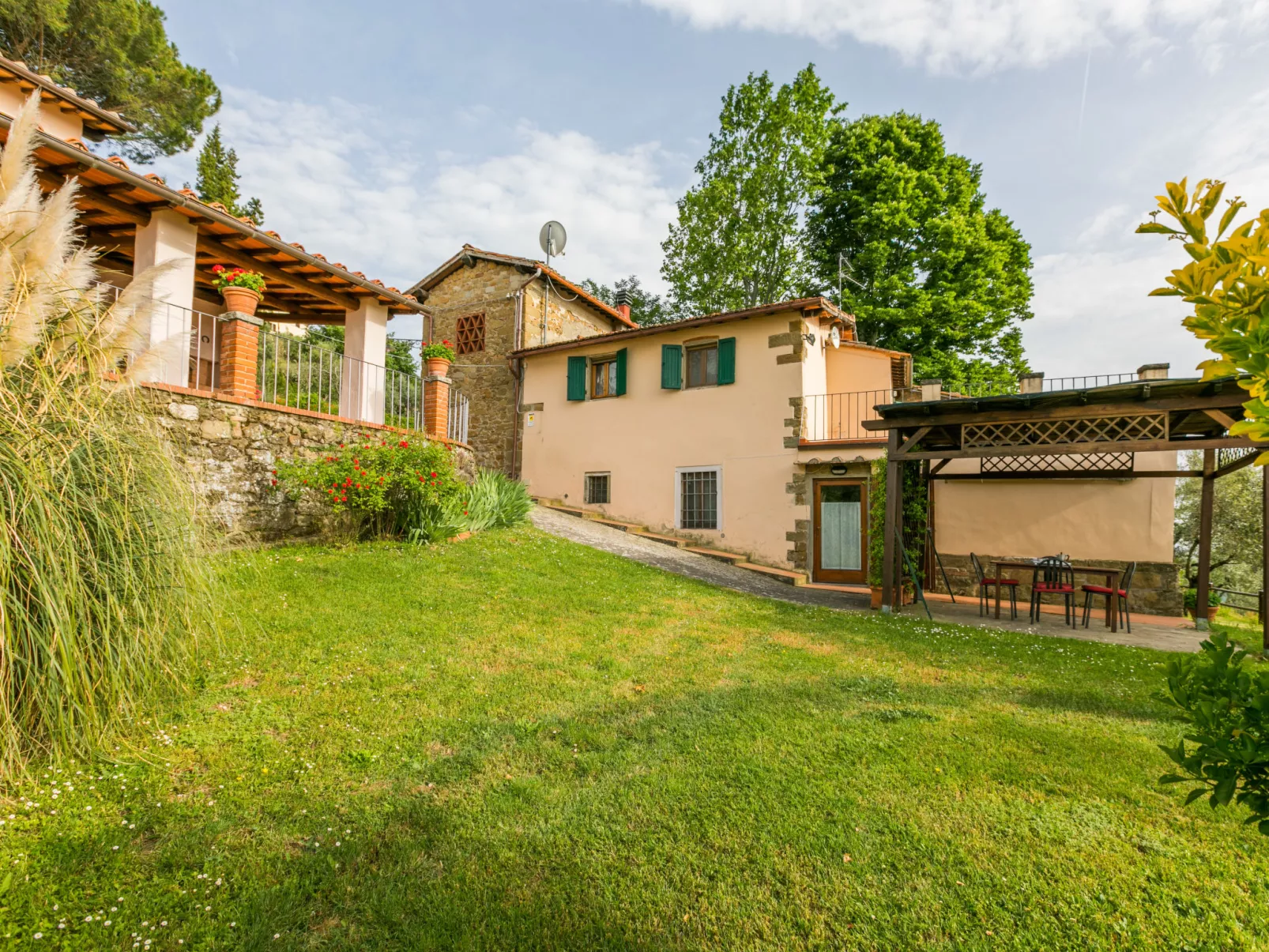 Podere Berrettino-Outside