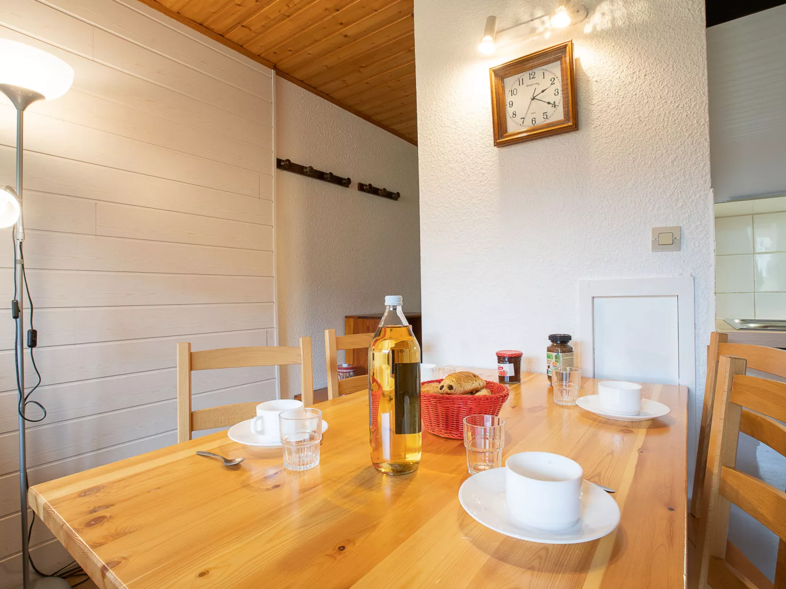 Asters 1215 Bâtiment B4-Dedans