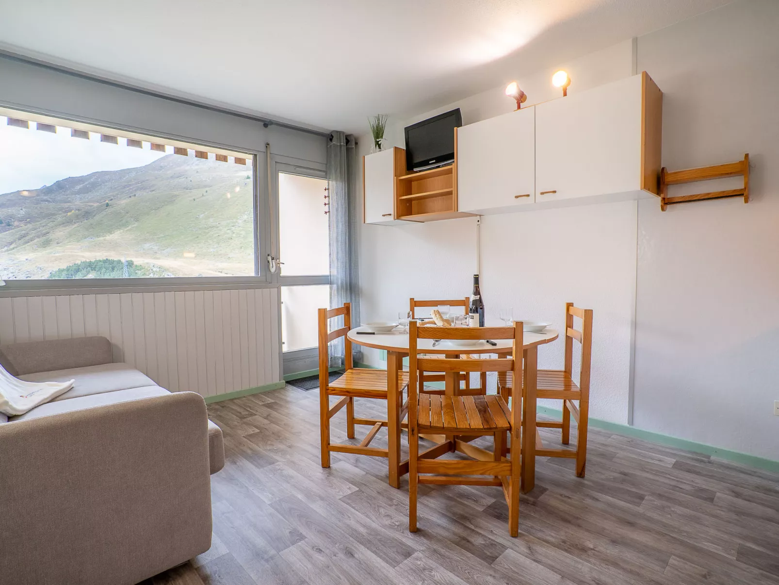 Asters 722 Bâtiment B2-Inside
