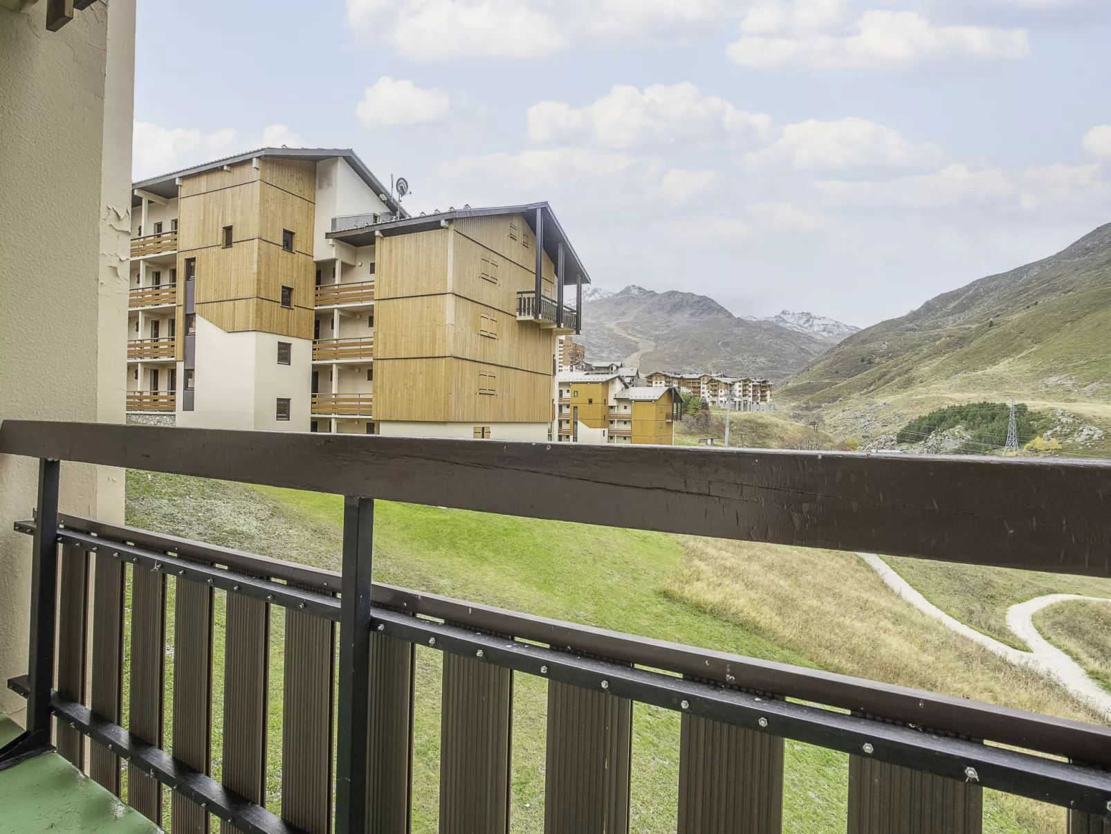 Asters 722 Bâtiment B2-Outside