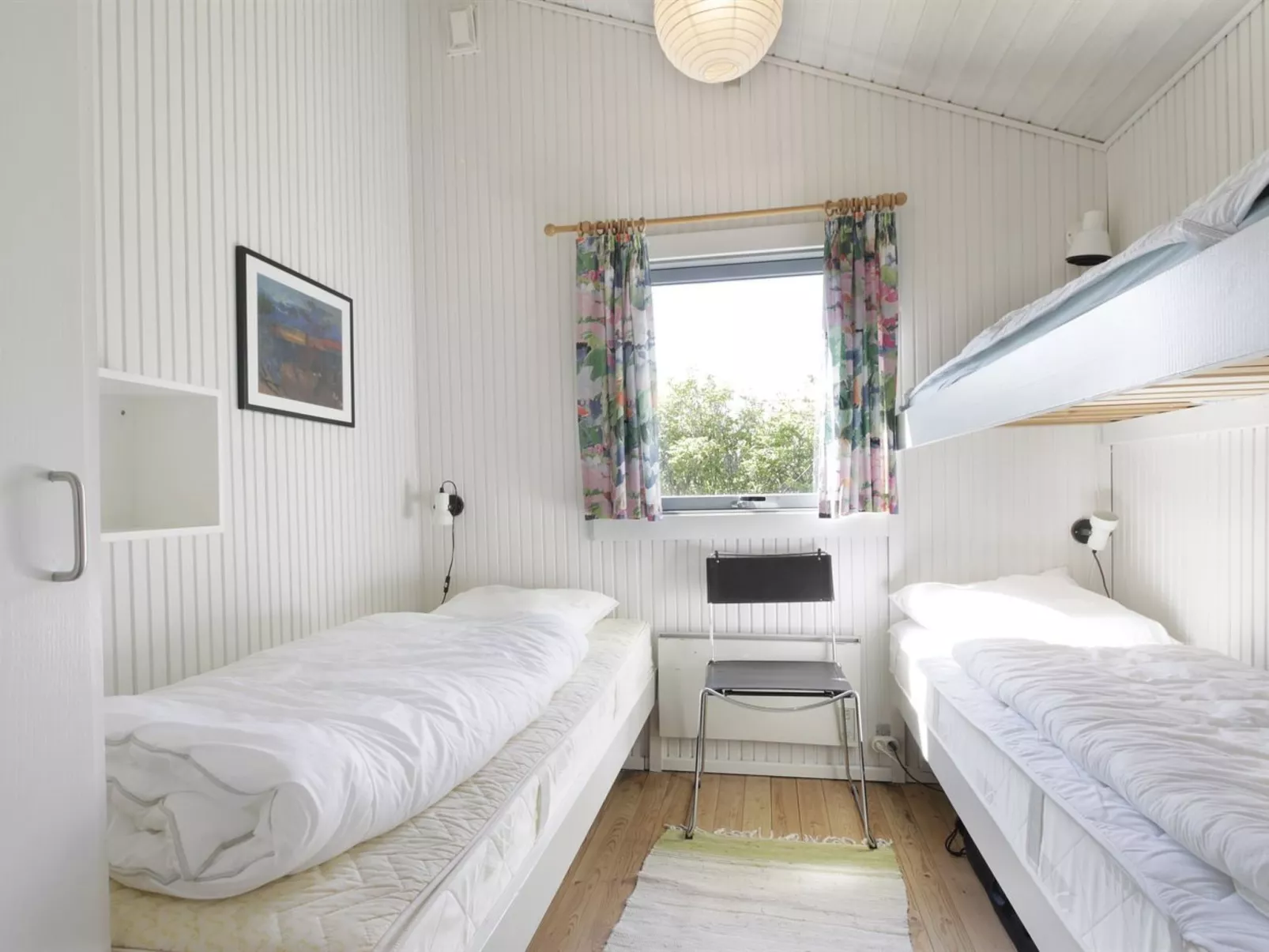 "Bridgette" - 100m from the sea-Inside