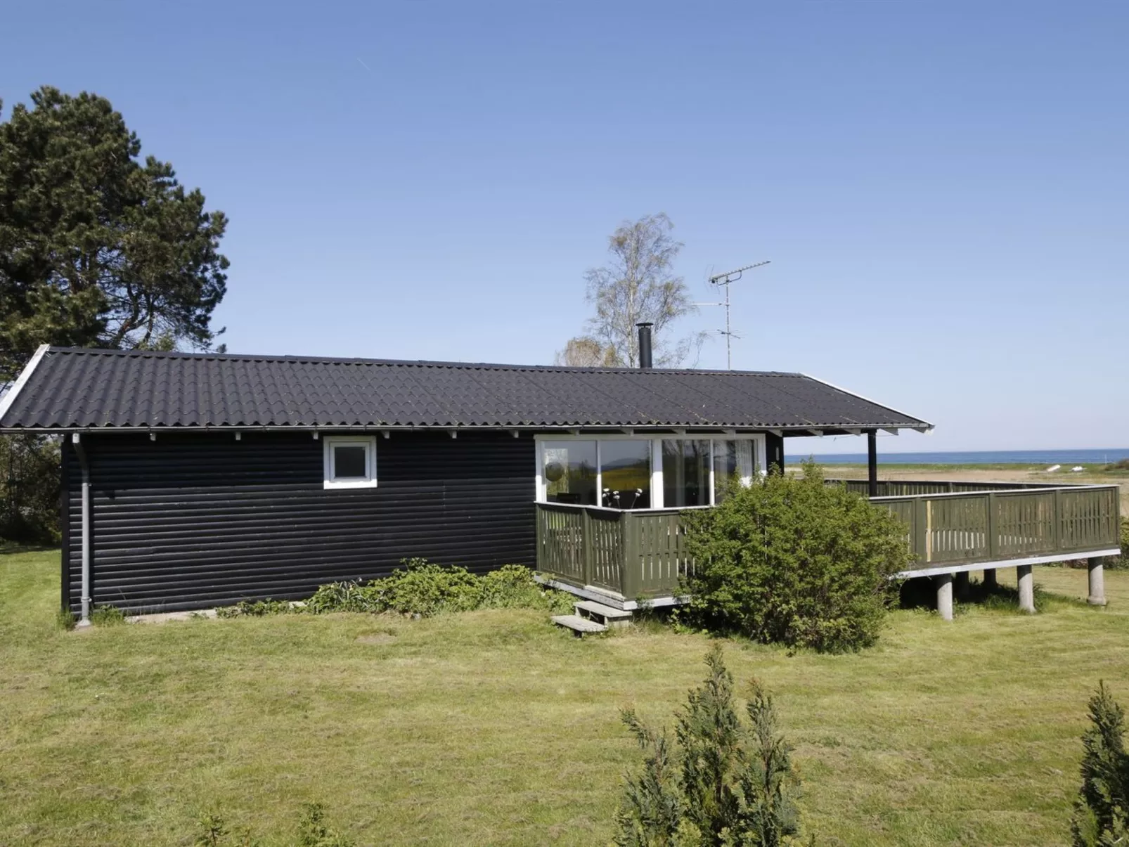 "Bridgette" - 100m from the sea-Outside