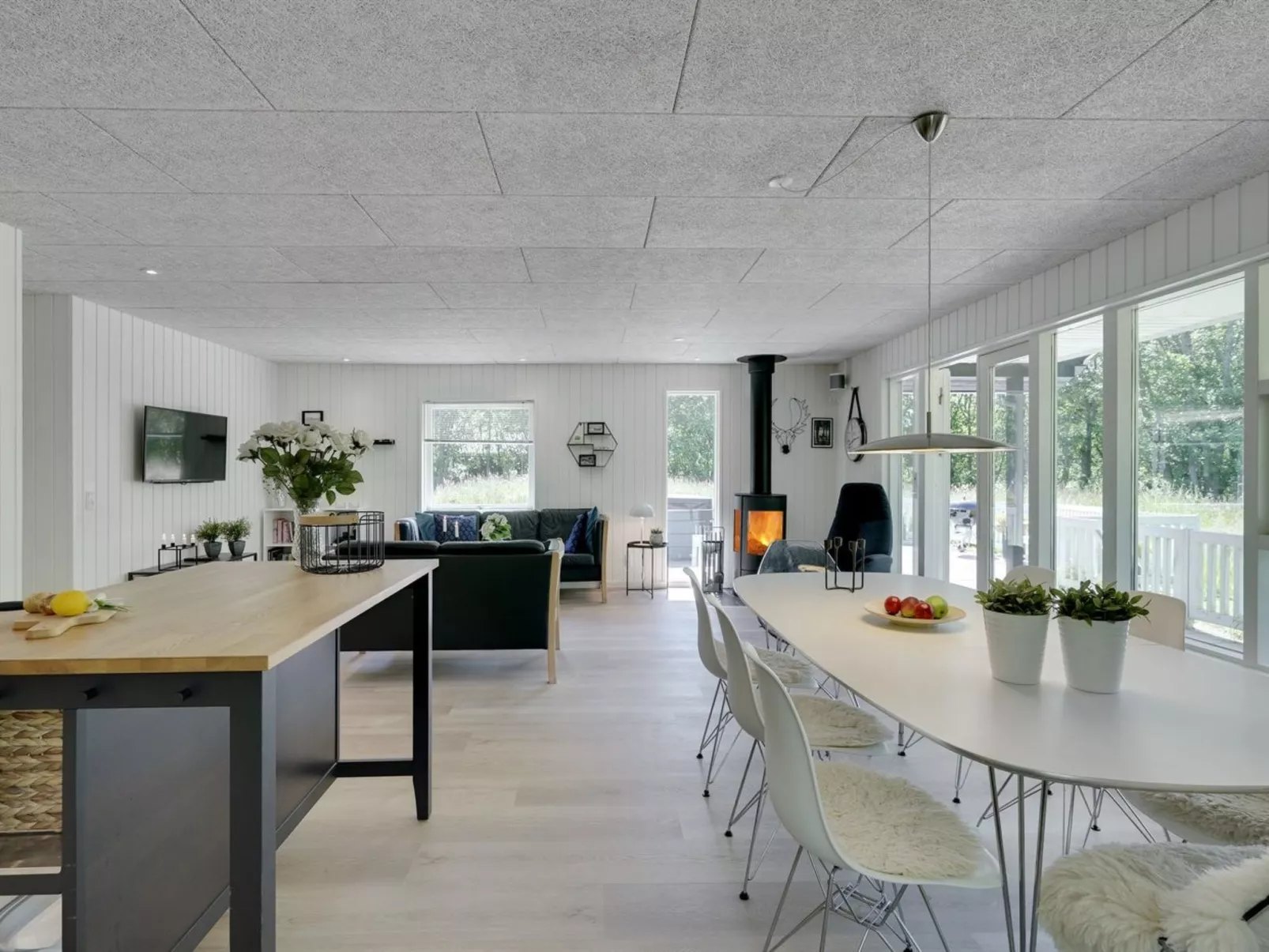 "Maik" - 1.5km from the sea-Drinnen