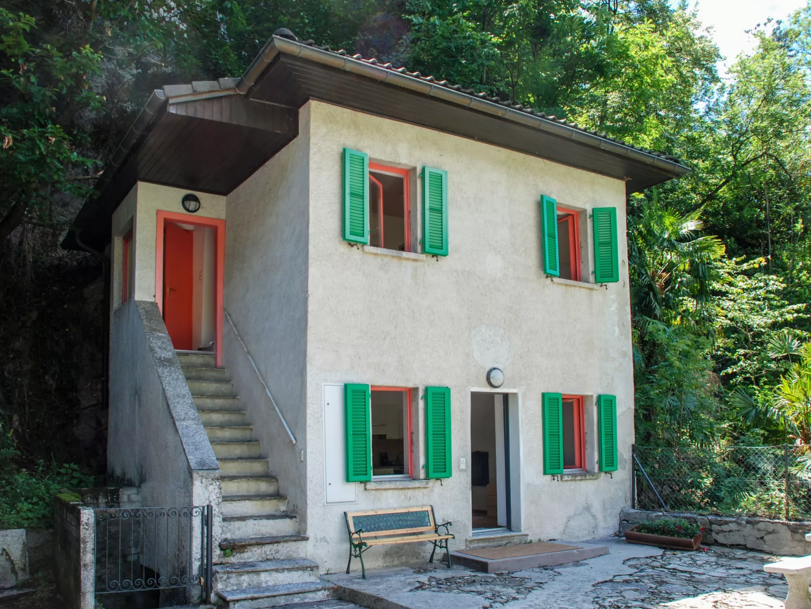 Casetta salita ai Castelli-Outside