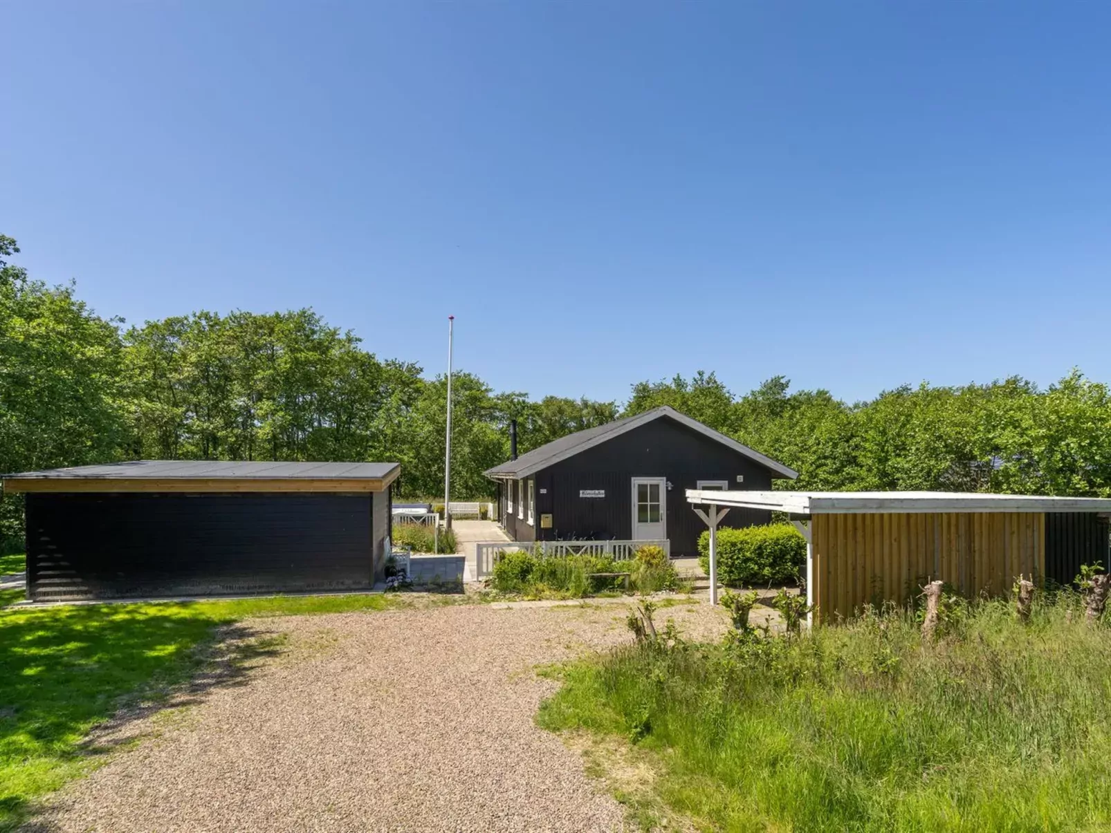 "Maik" - 1.5km from the sea-Draußen