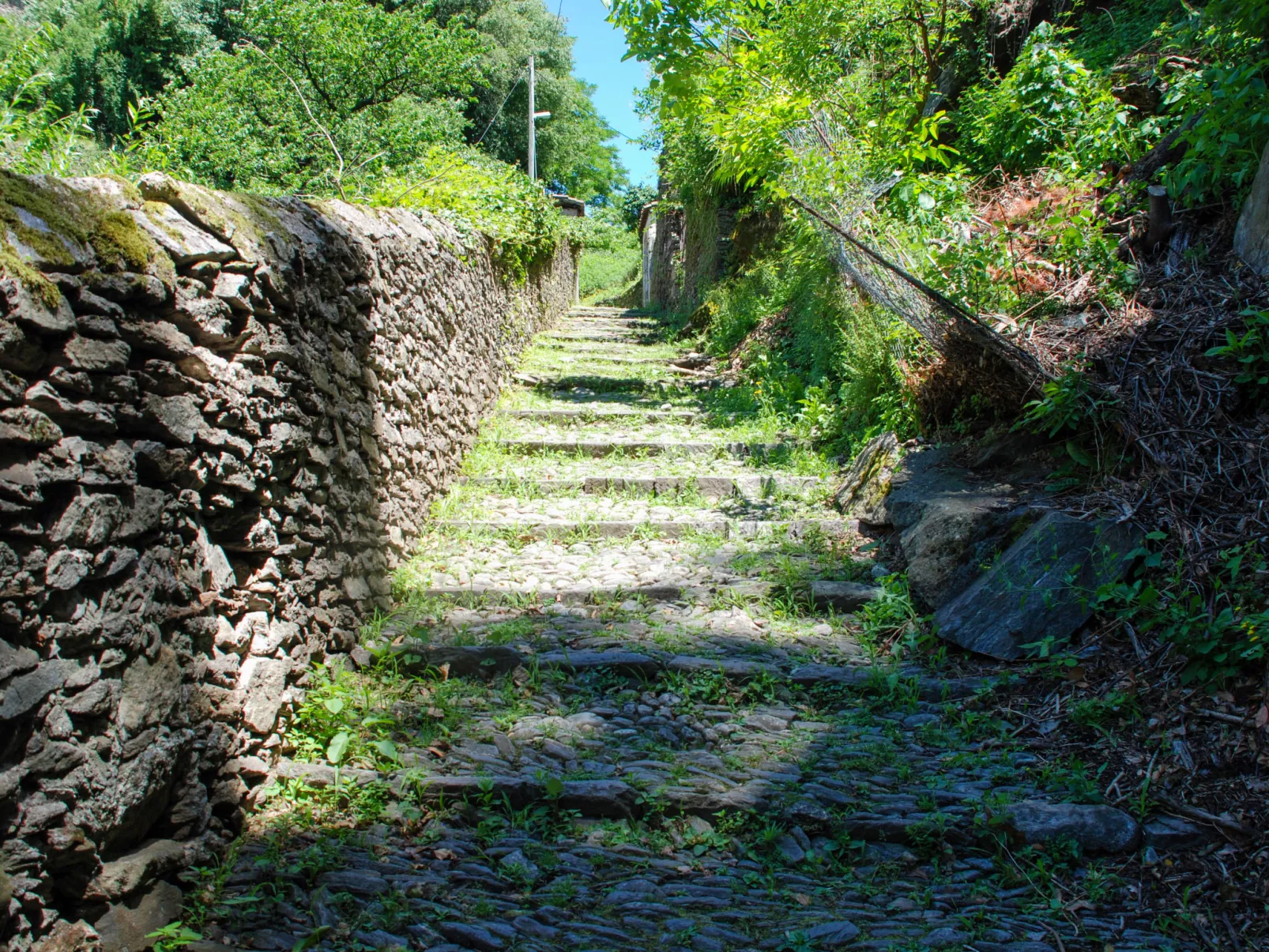 Casetta salita ai Castelli-Outside