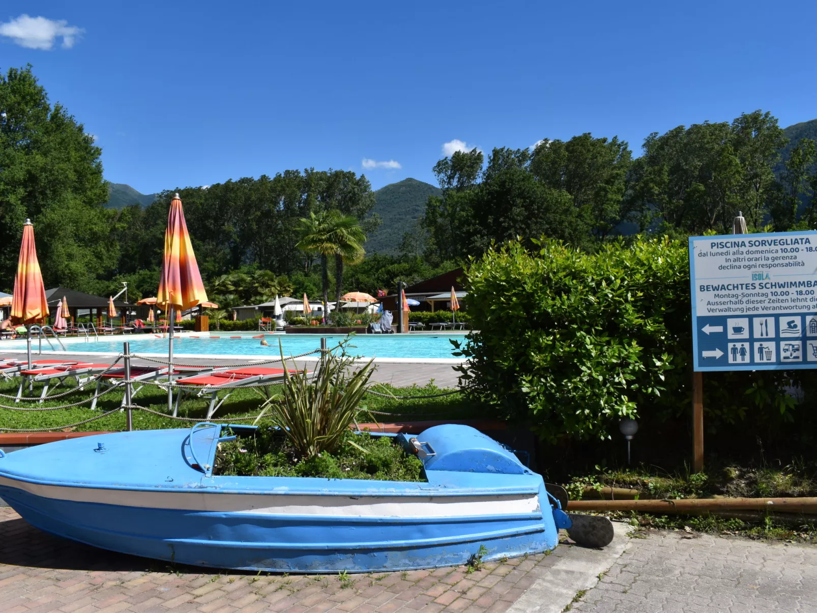 Bungalow Isola Premium-Outside