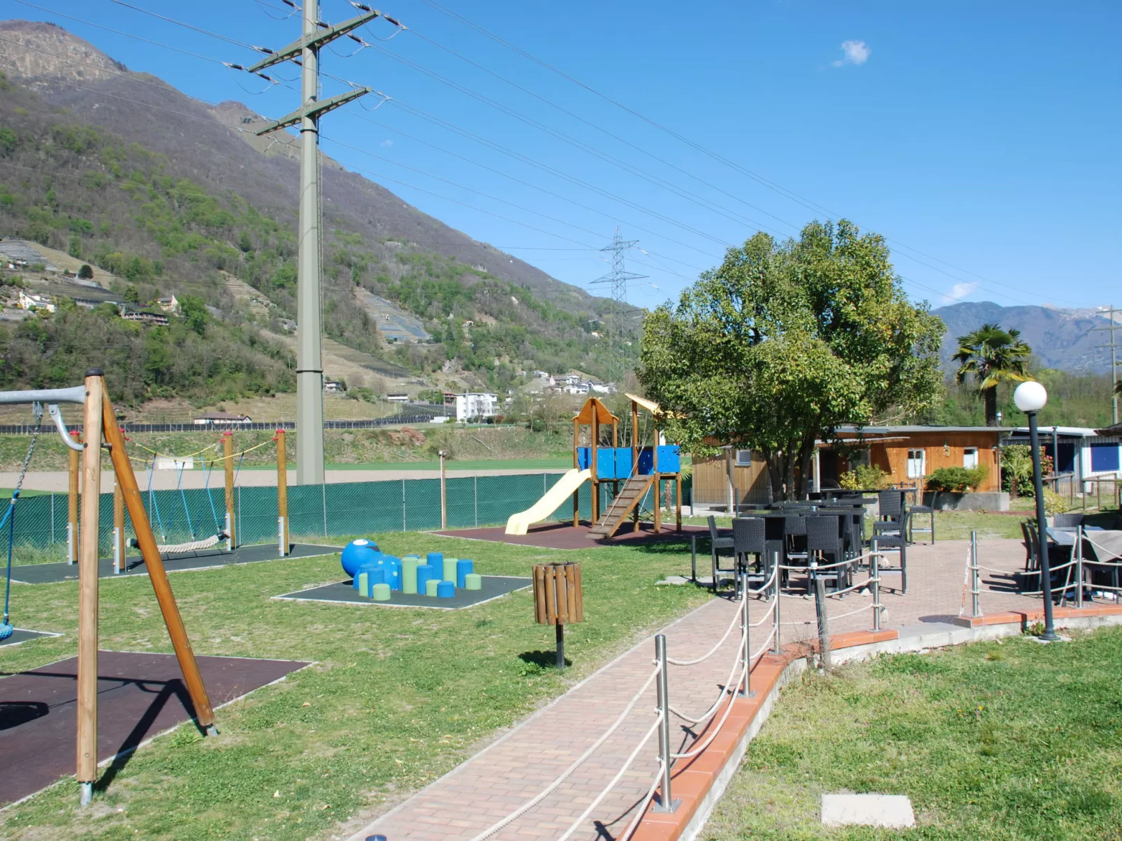 Bungalow Isola Premium-Outside