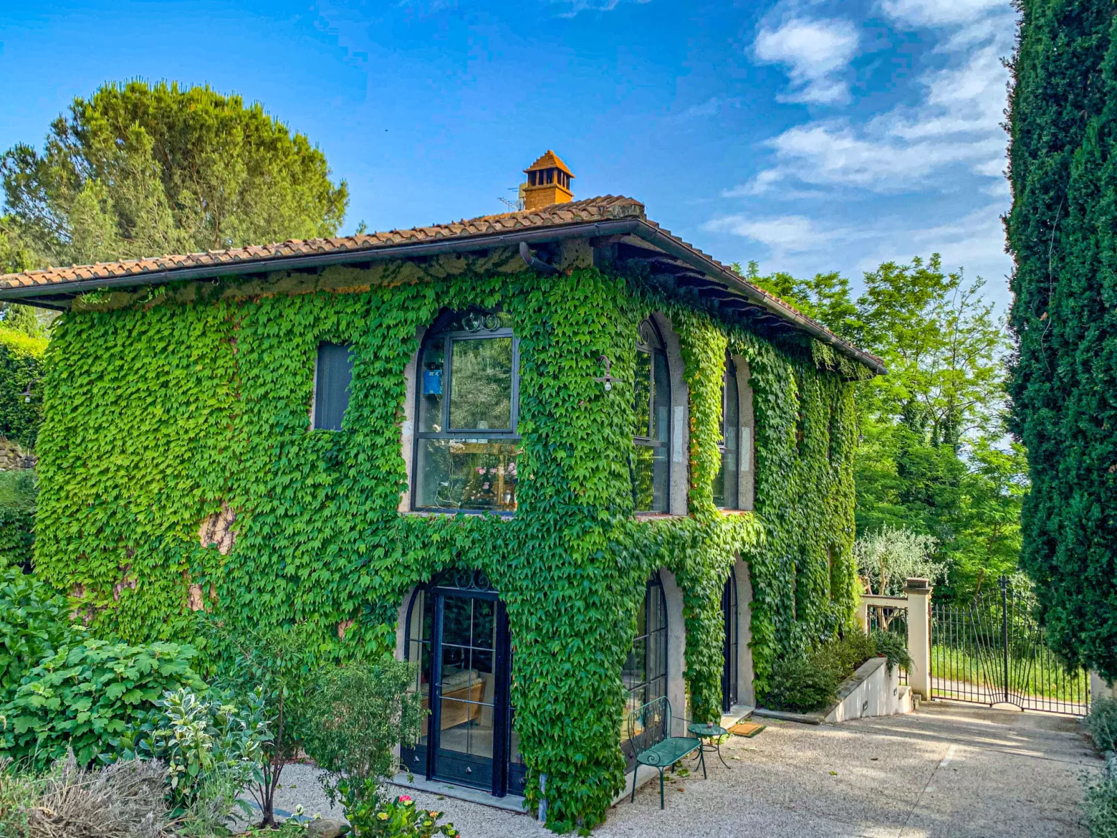 Villa Vittoria-Outside