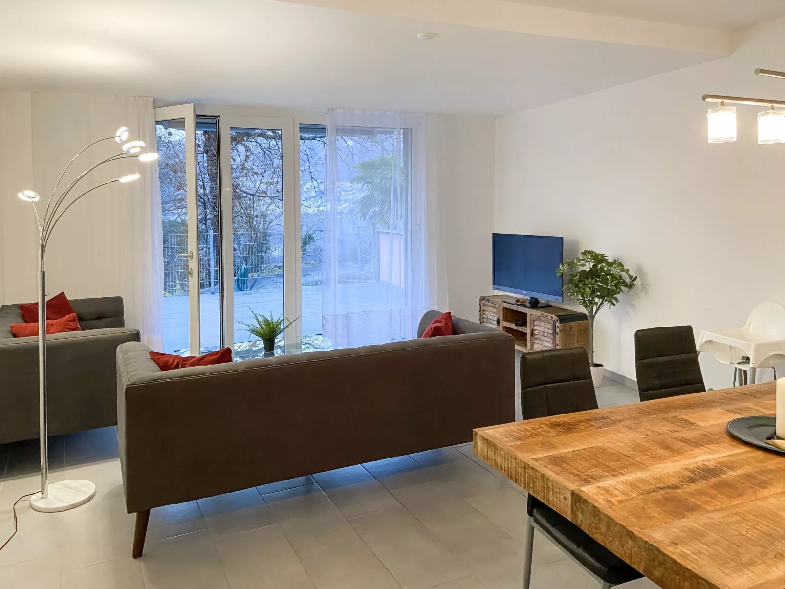 Bella Vista (EG)-Inside