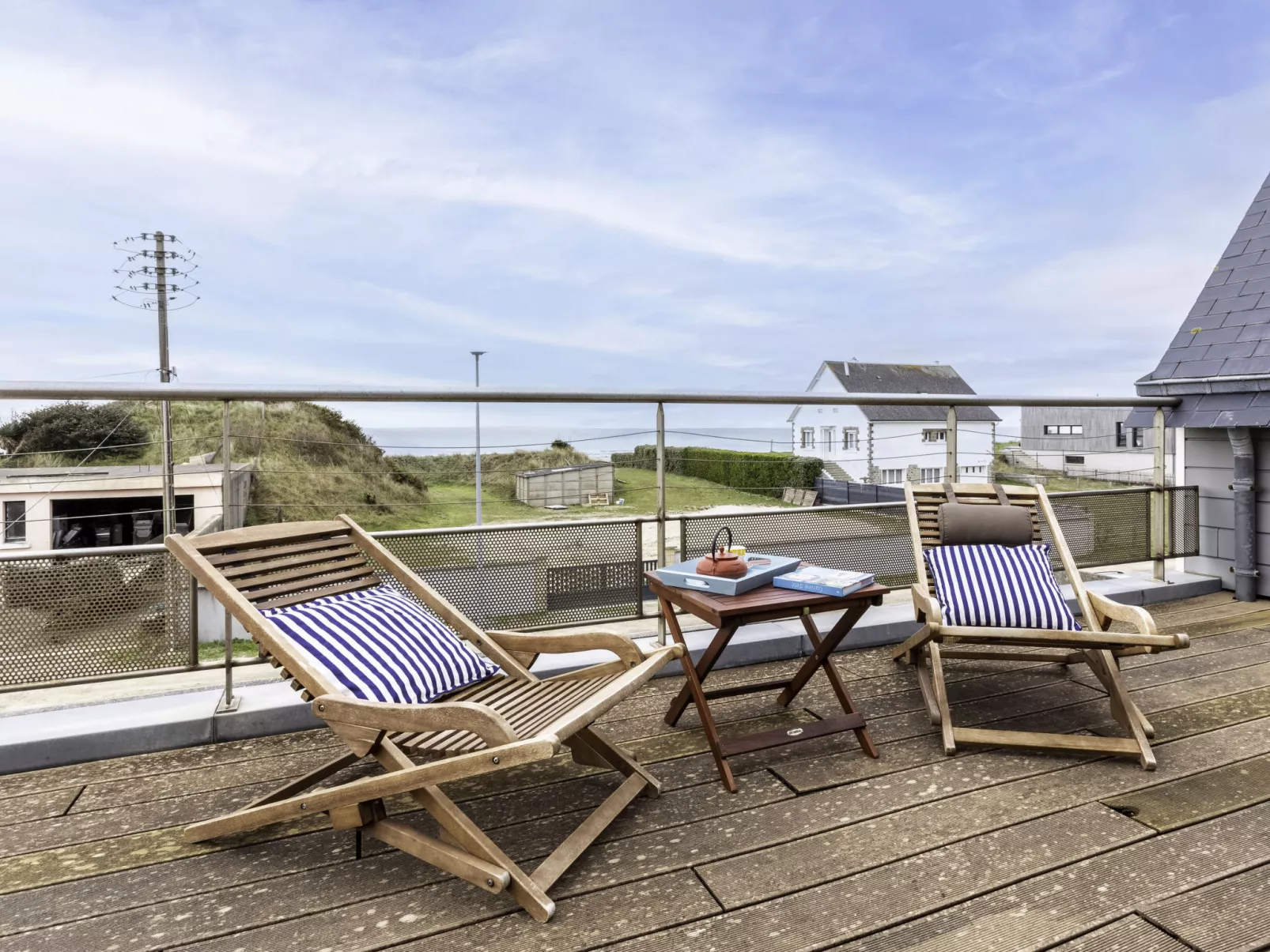 La Plage-Inside