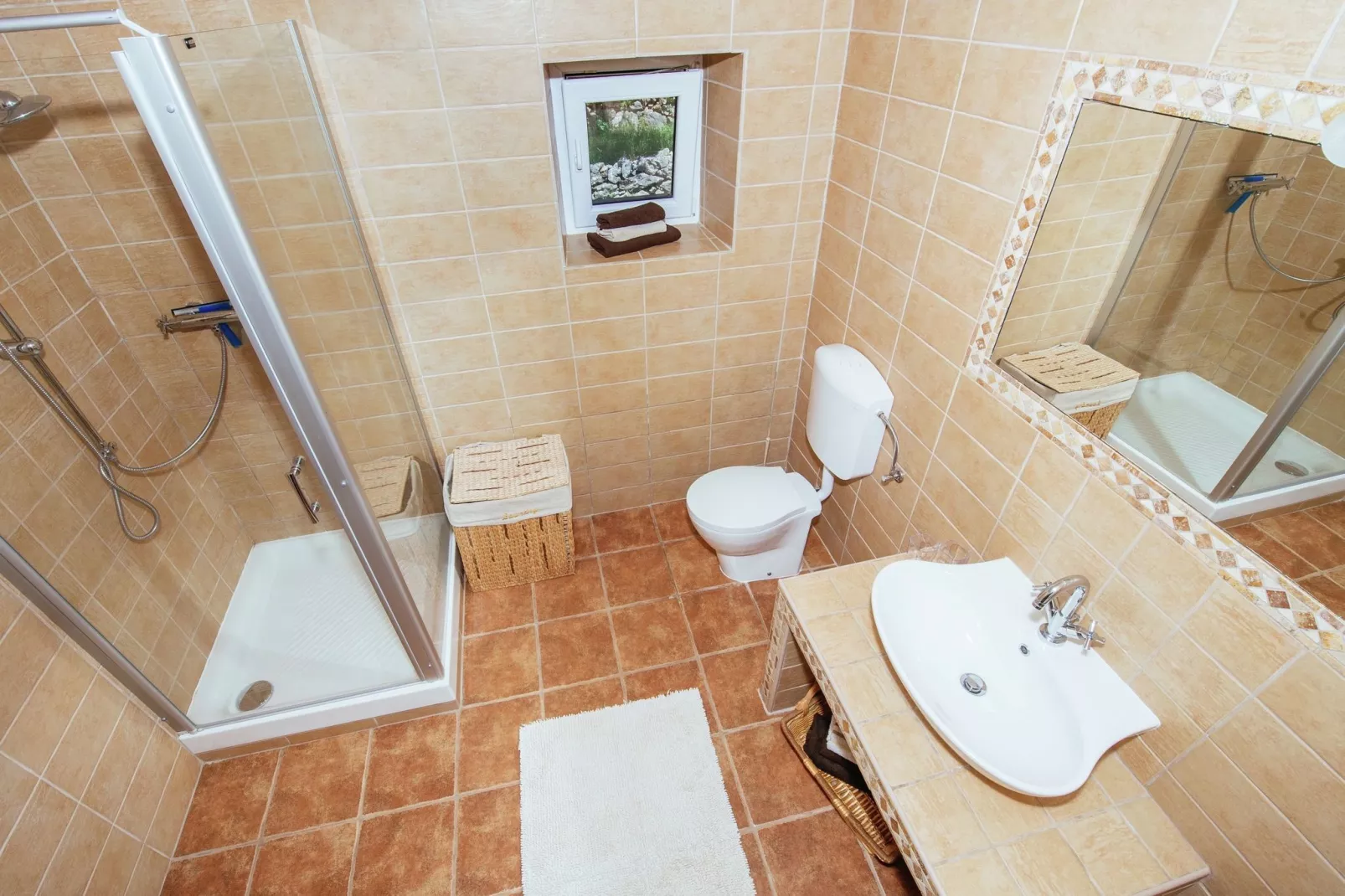 Casa Gracia-Bathroom