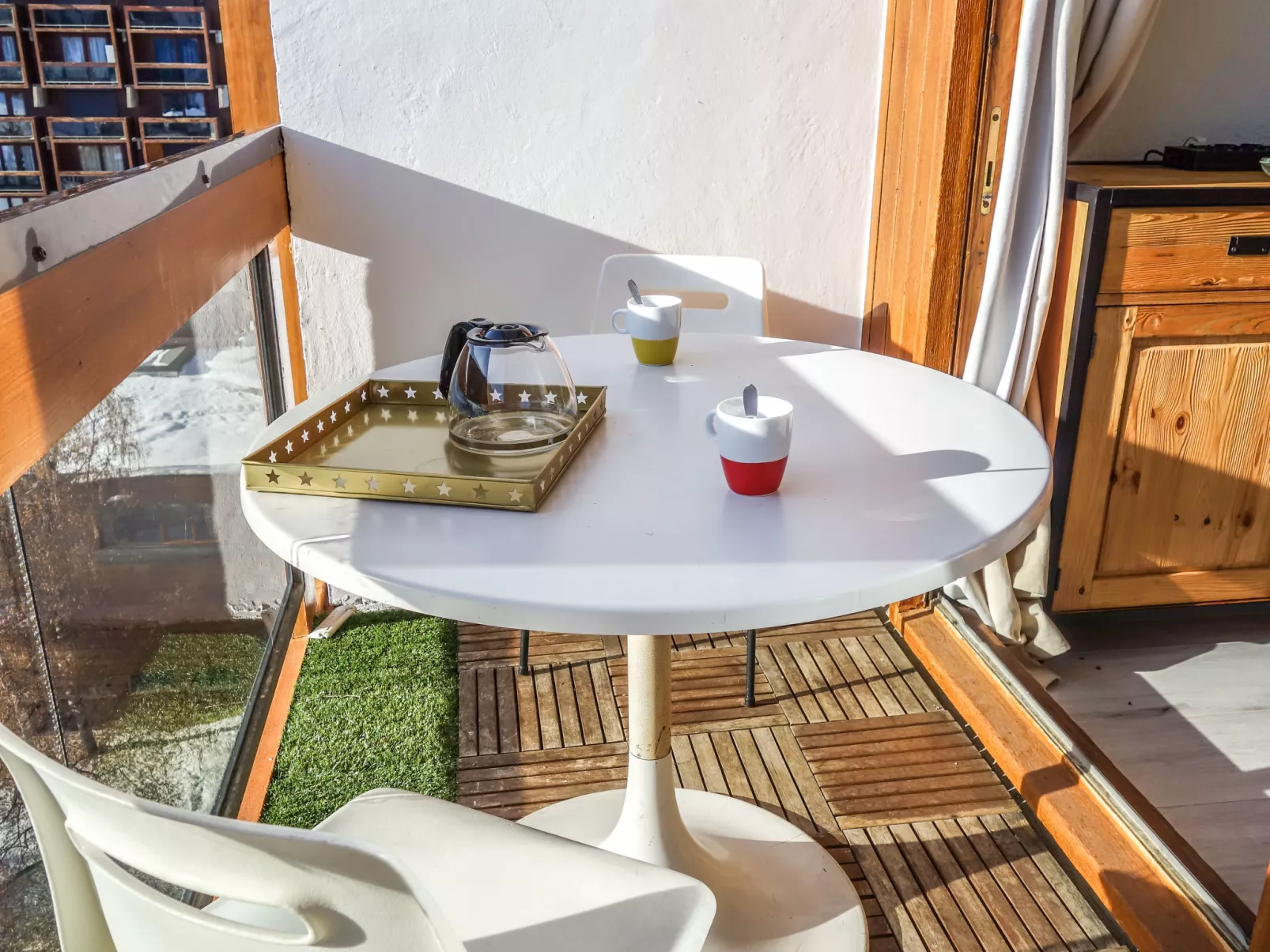 Soyouz Vanguard-Outside