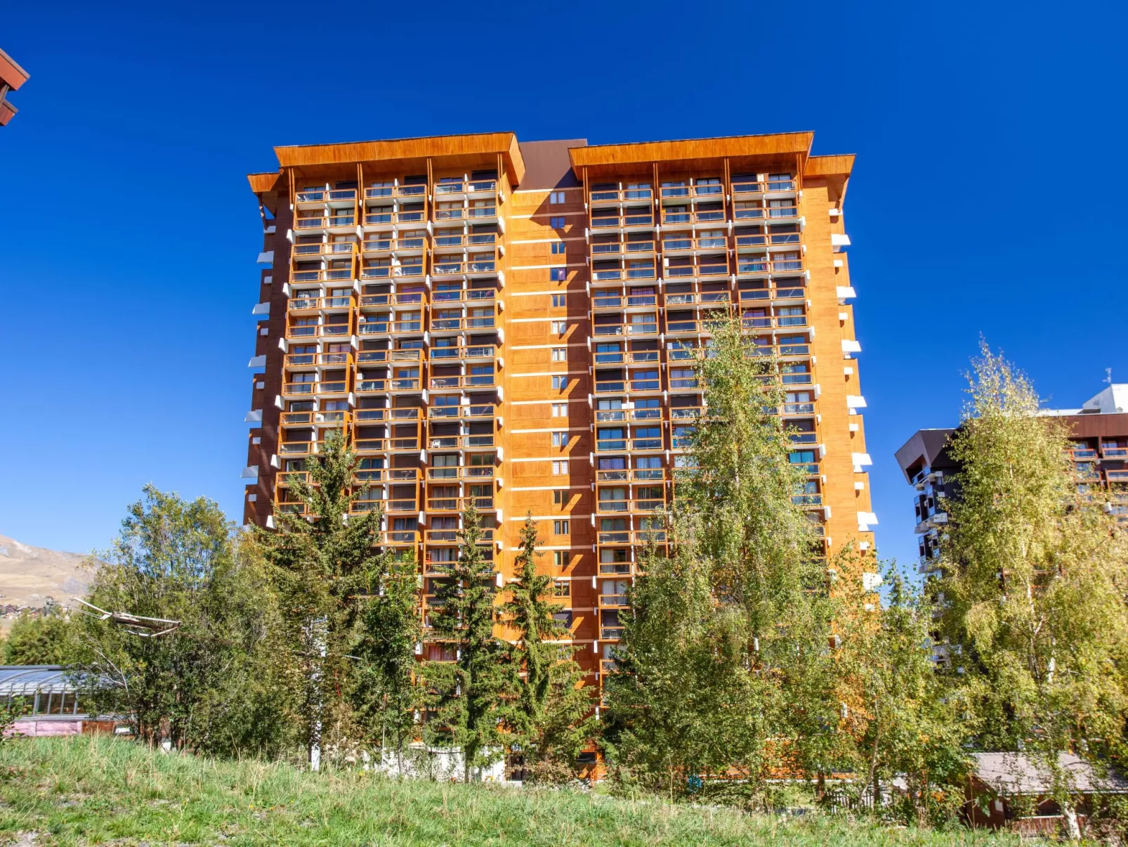 Soyouz Vanguard-Outside