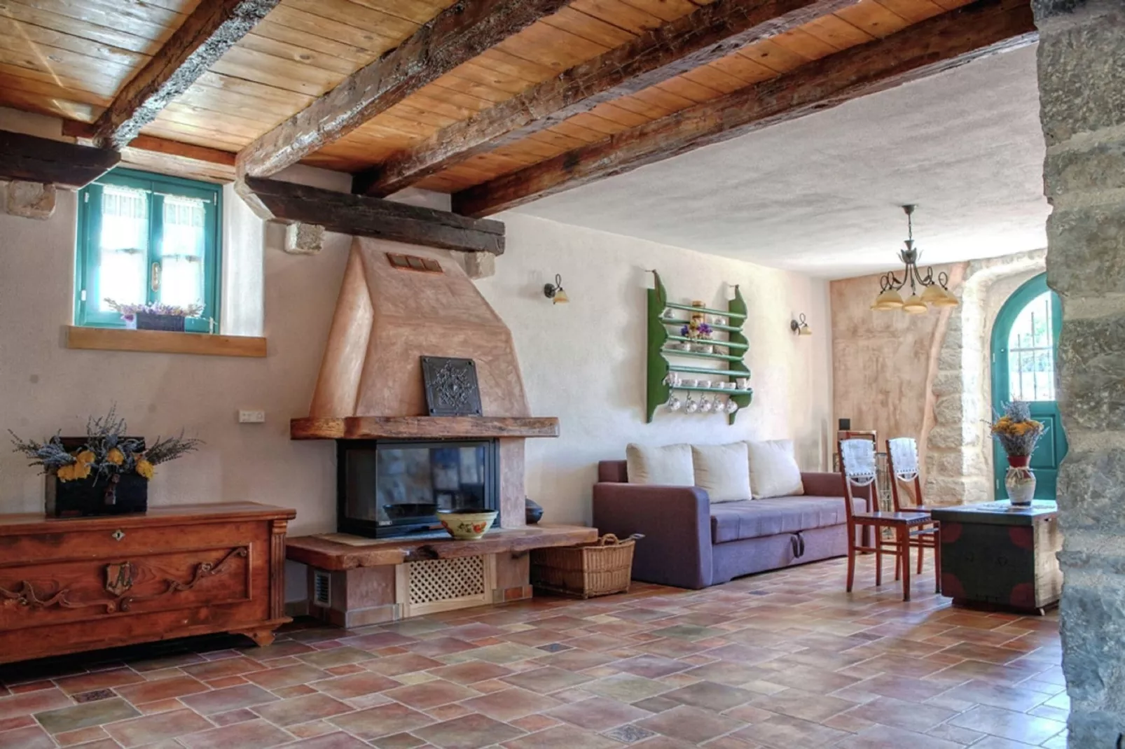 Vicenca-Living room