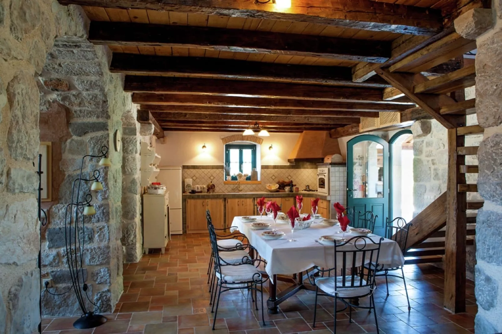 Vicenca-Kitchen