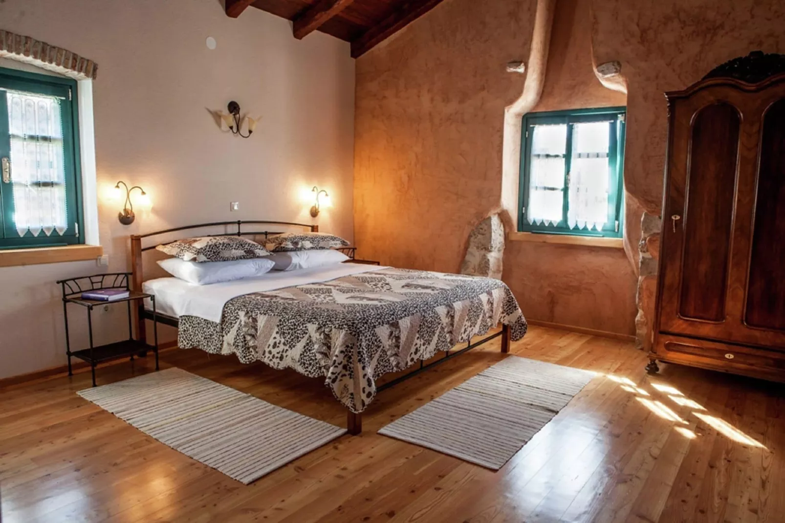 Vicenca-Bedroom