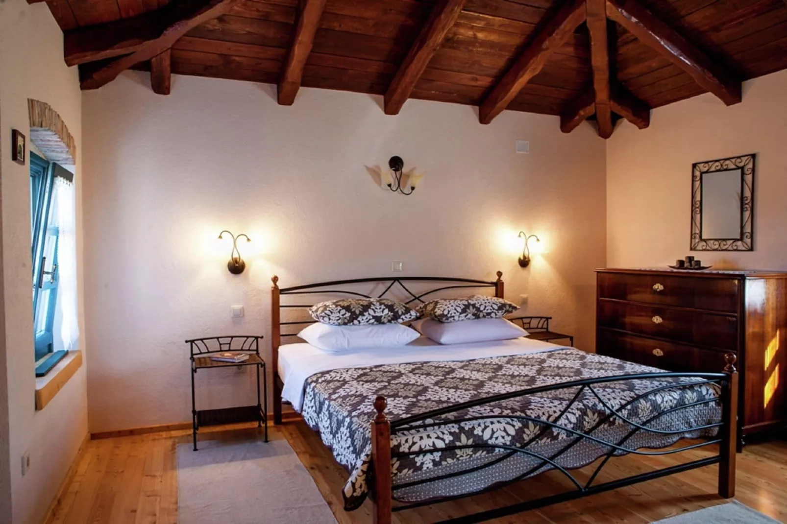 Vicenca-Bedroom