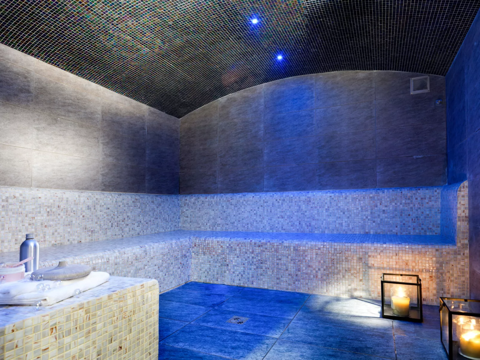 CGH Rés&Spa La Reine des Prés-Drinnen