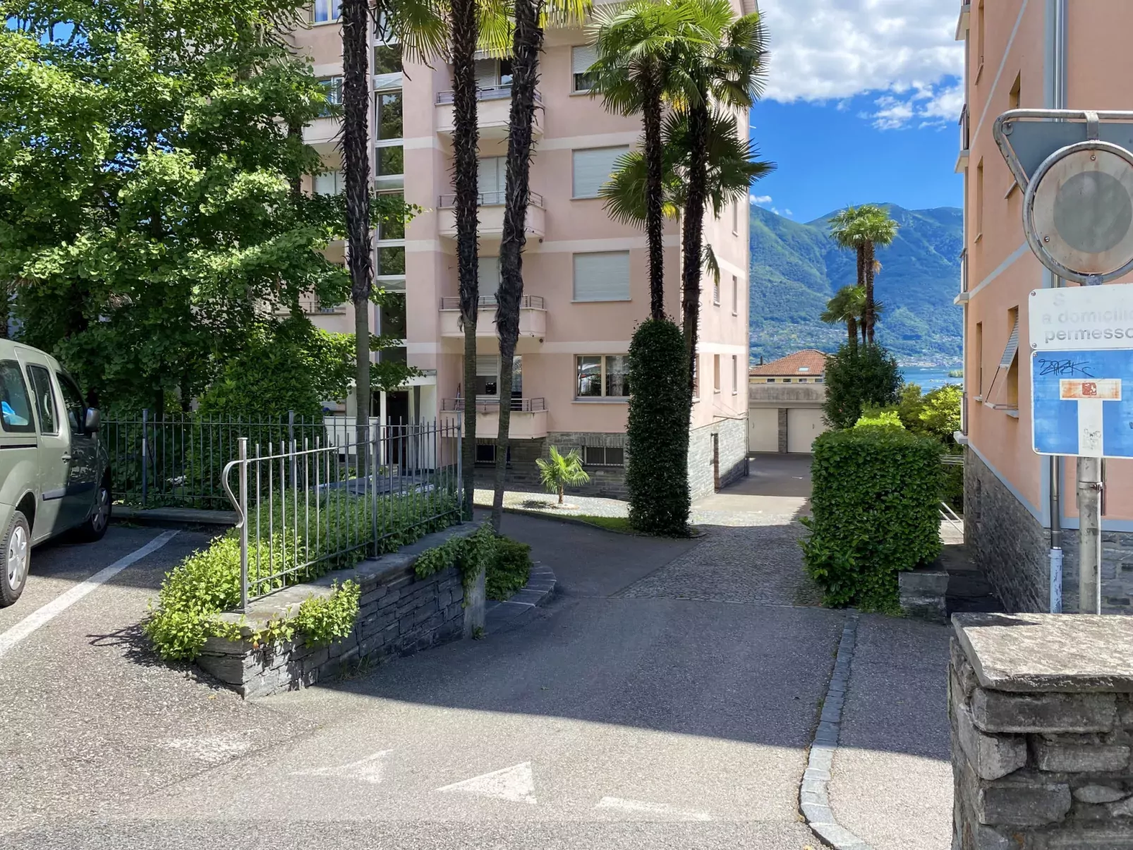 Rex App. 3-Outside