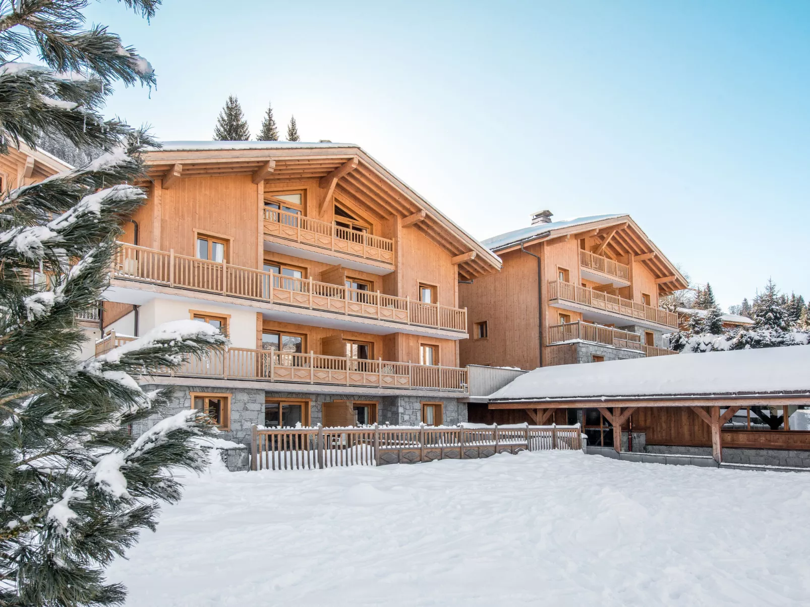 CGH Rés&Spa Chalets du Jouvence-Draußen