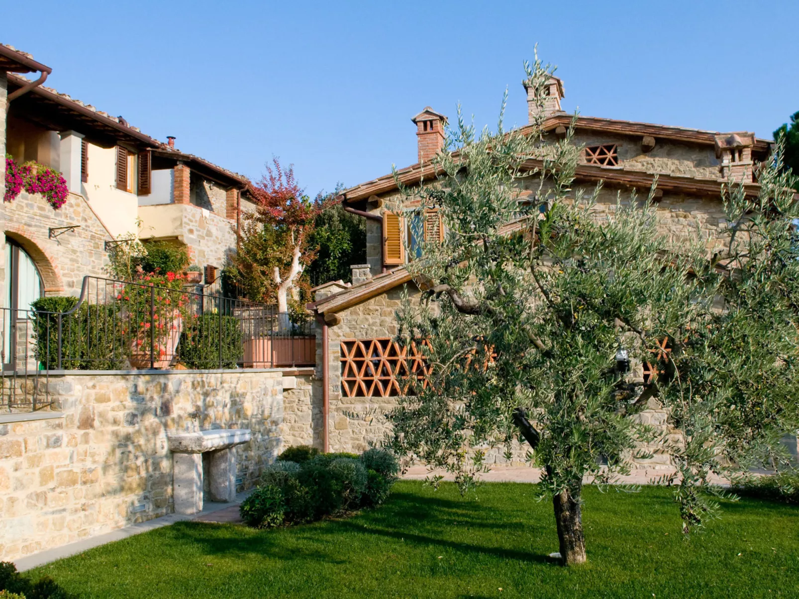 Lamore di Carla-Outside