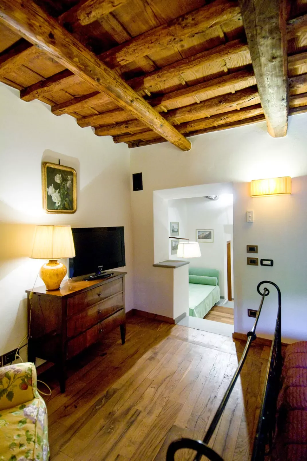 Il Borgo di Savignola-Inside
