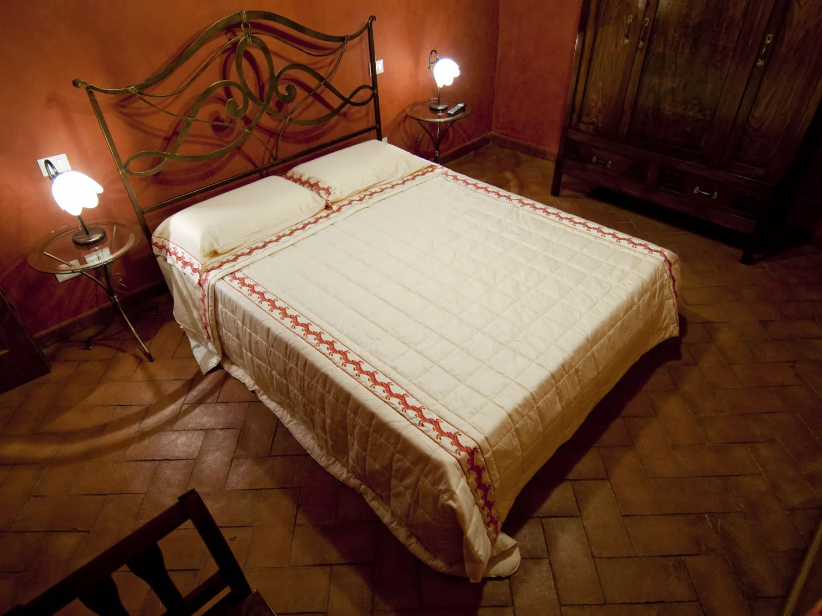 Il Borgo di Savignola-Inside