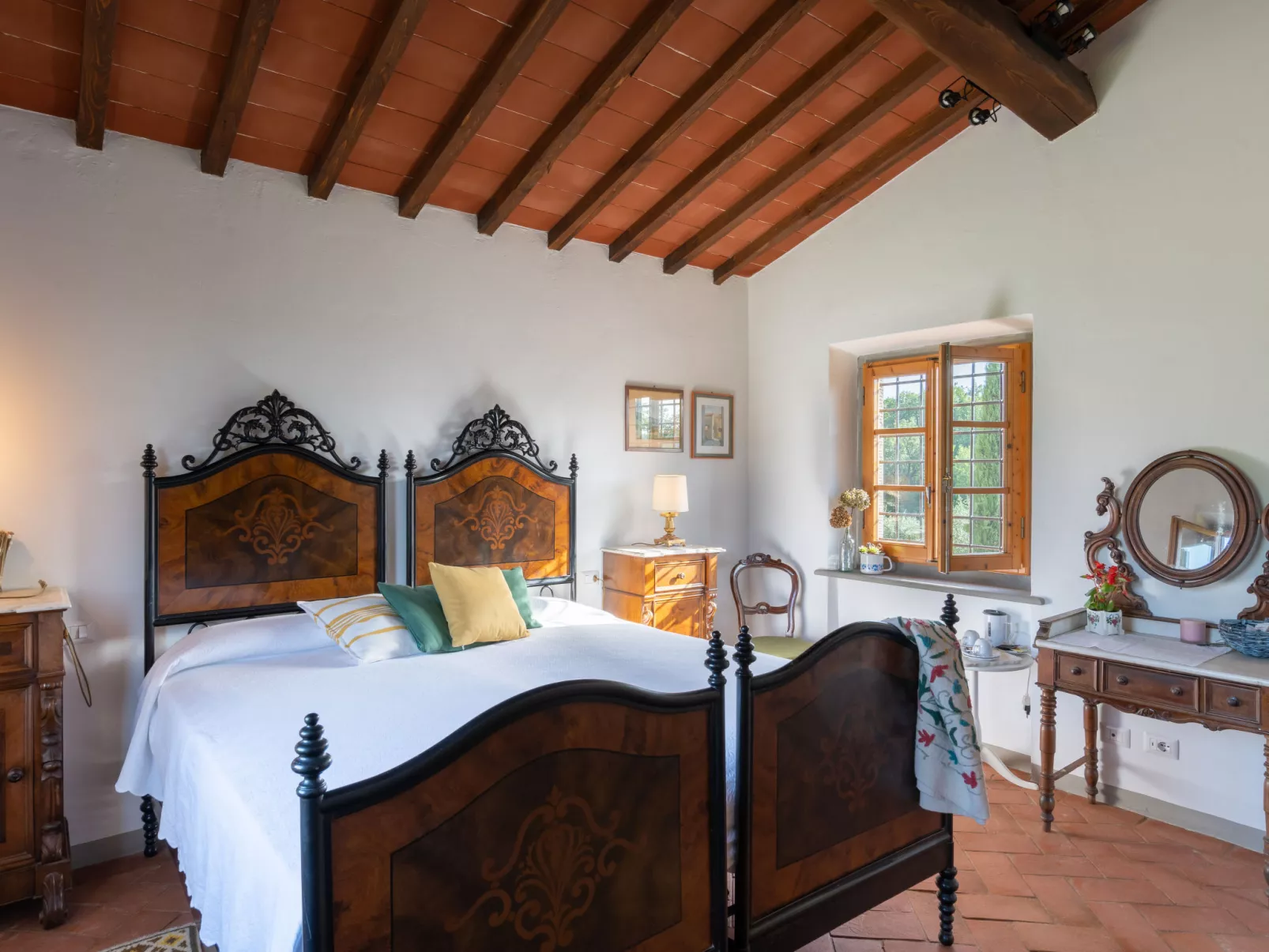 Il Borgo di Savignola-Inside