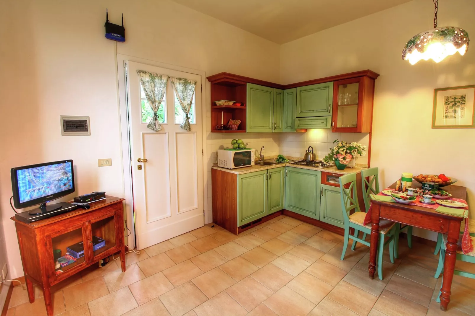Rondine-Kitchen