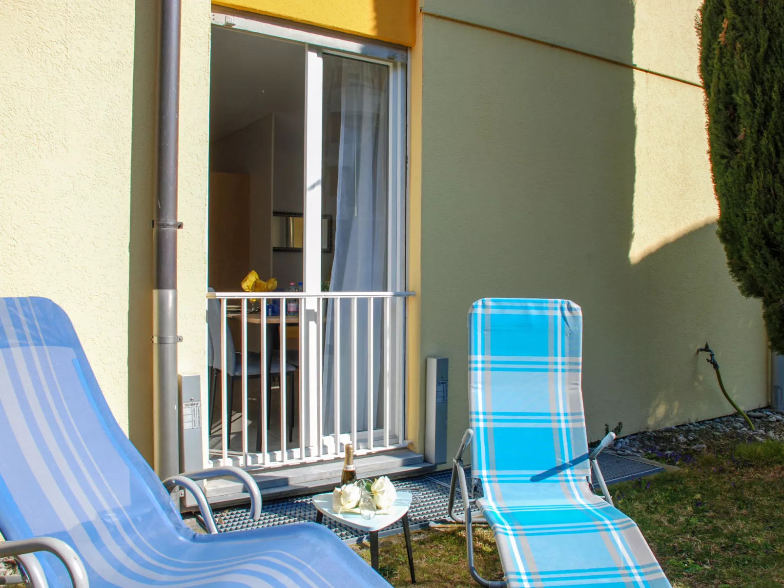 Residenza Lido Appartment 011-Draußen