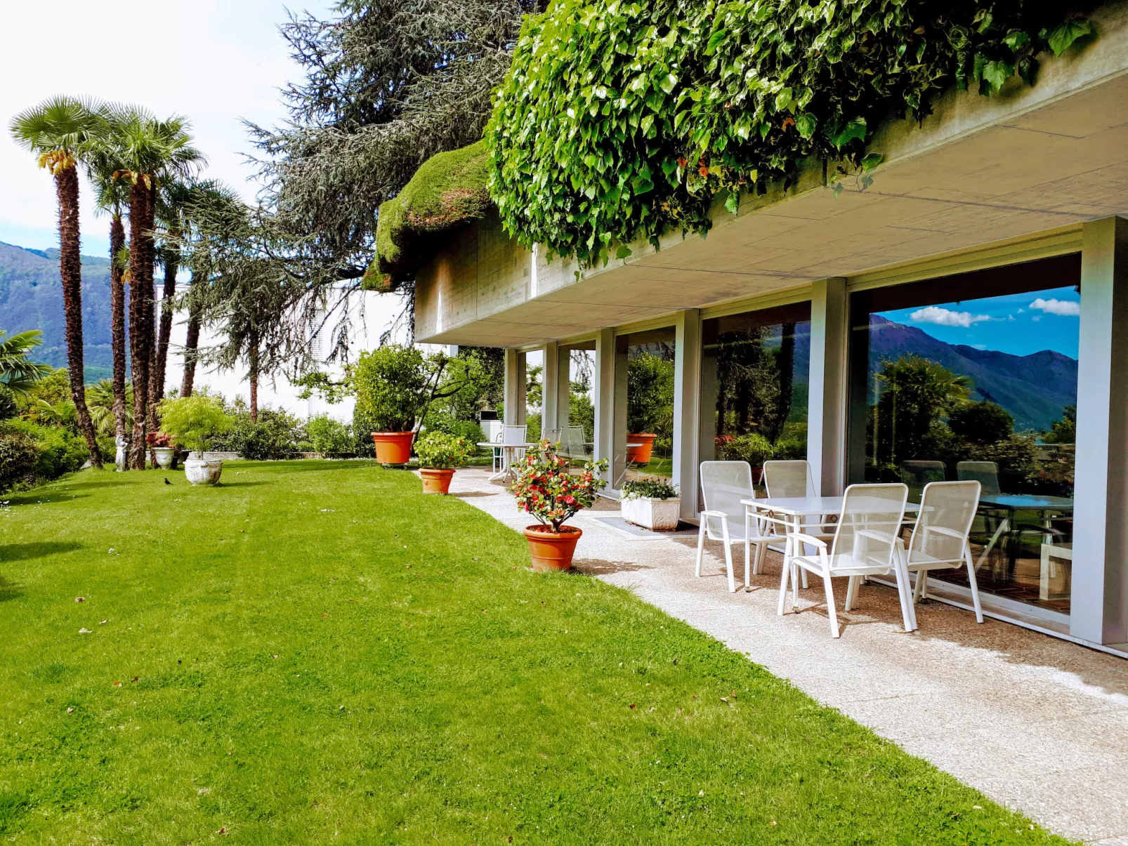 Vista Panorama-Outside