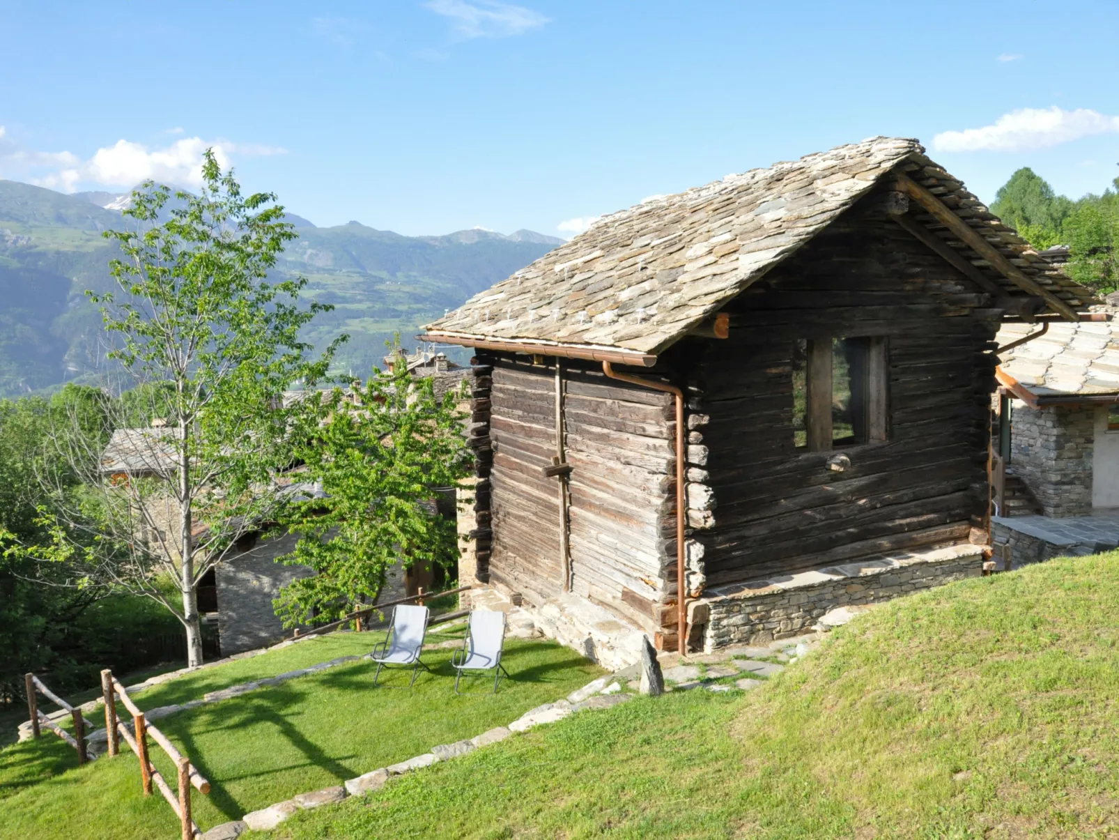 Chalet les Combes-Outside